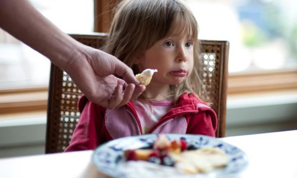 Μελέτη: Tι φταίει στο παιδί και είναι δύσκολο στο φαγητό;